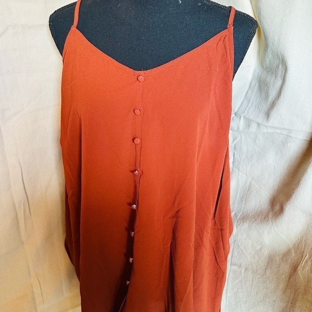 NWT Zenobia Rust Color Tank Top. Size 3xl. Adjustable straps - Picture 3 of 8